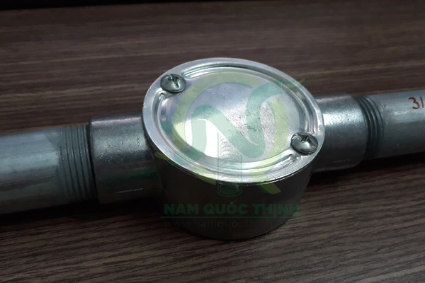 Hộp nối 2 ngã thẳng ống thép luồn dây điện IMC ¾” cao cấp