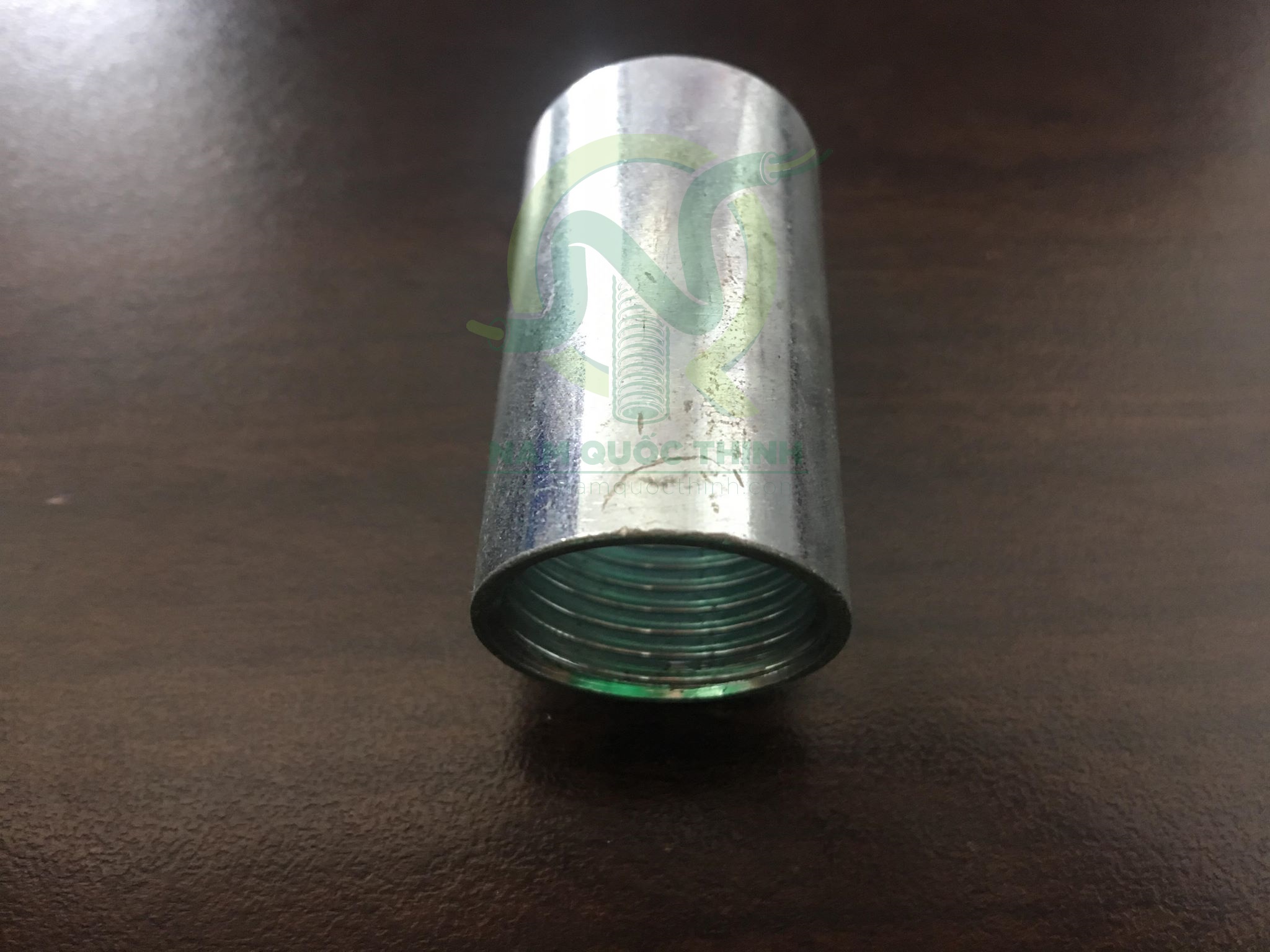 Khớp nối ống thép luồn dây điện ren IMC